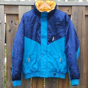 VINTAGE Helly Hansen Europa Ski Jacket BRIGHT COLOURS Men's Size Medium